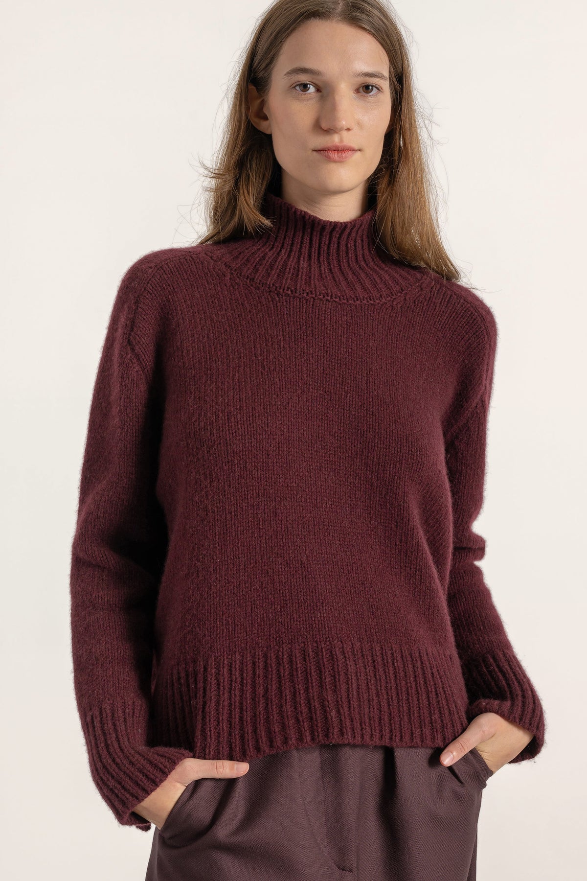 Pull Leo en laine et cachemire bordeaux | Mardi Editions
