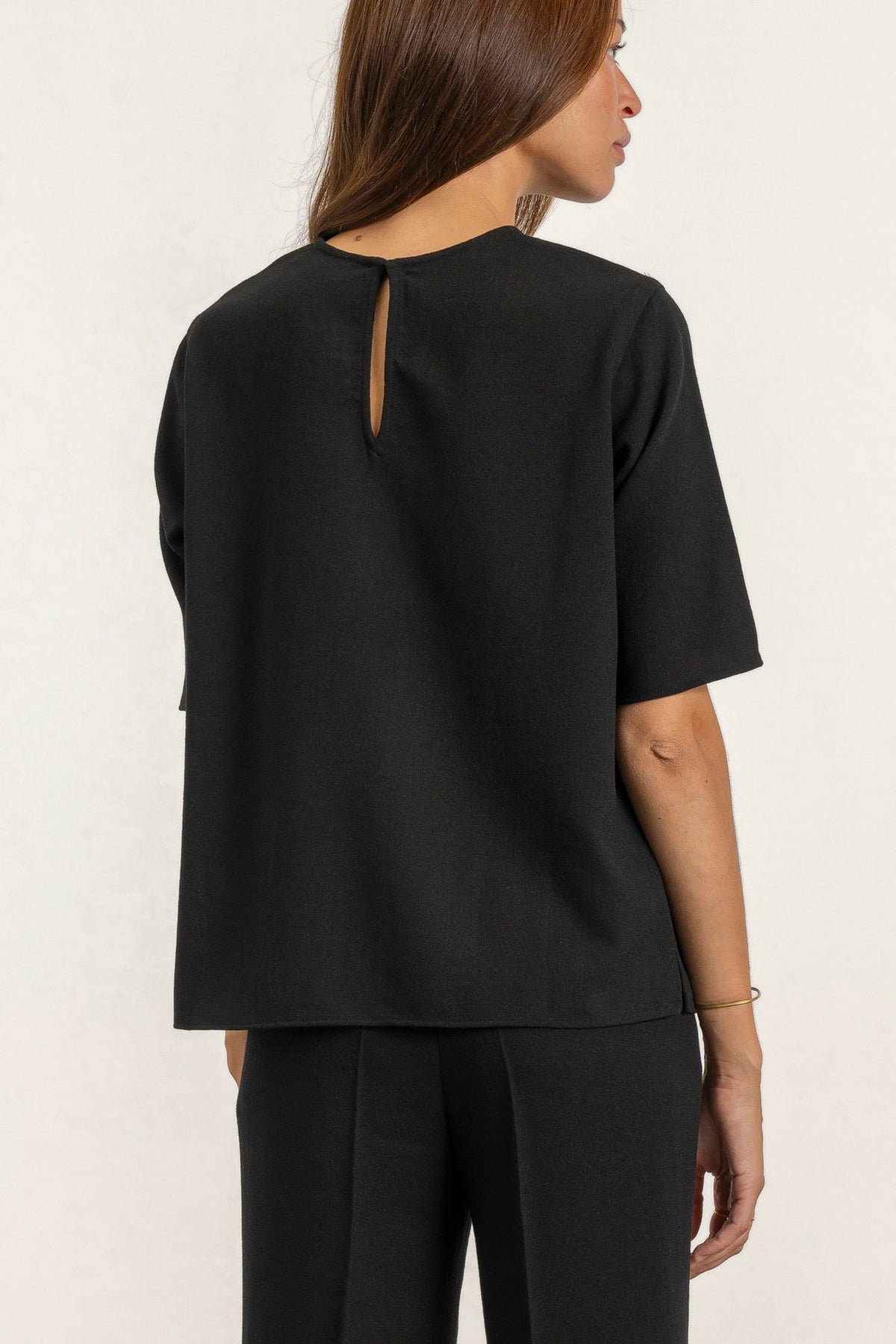 Top Daphne en crêpe de laine noir | Mardi Editions