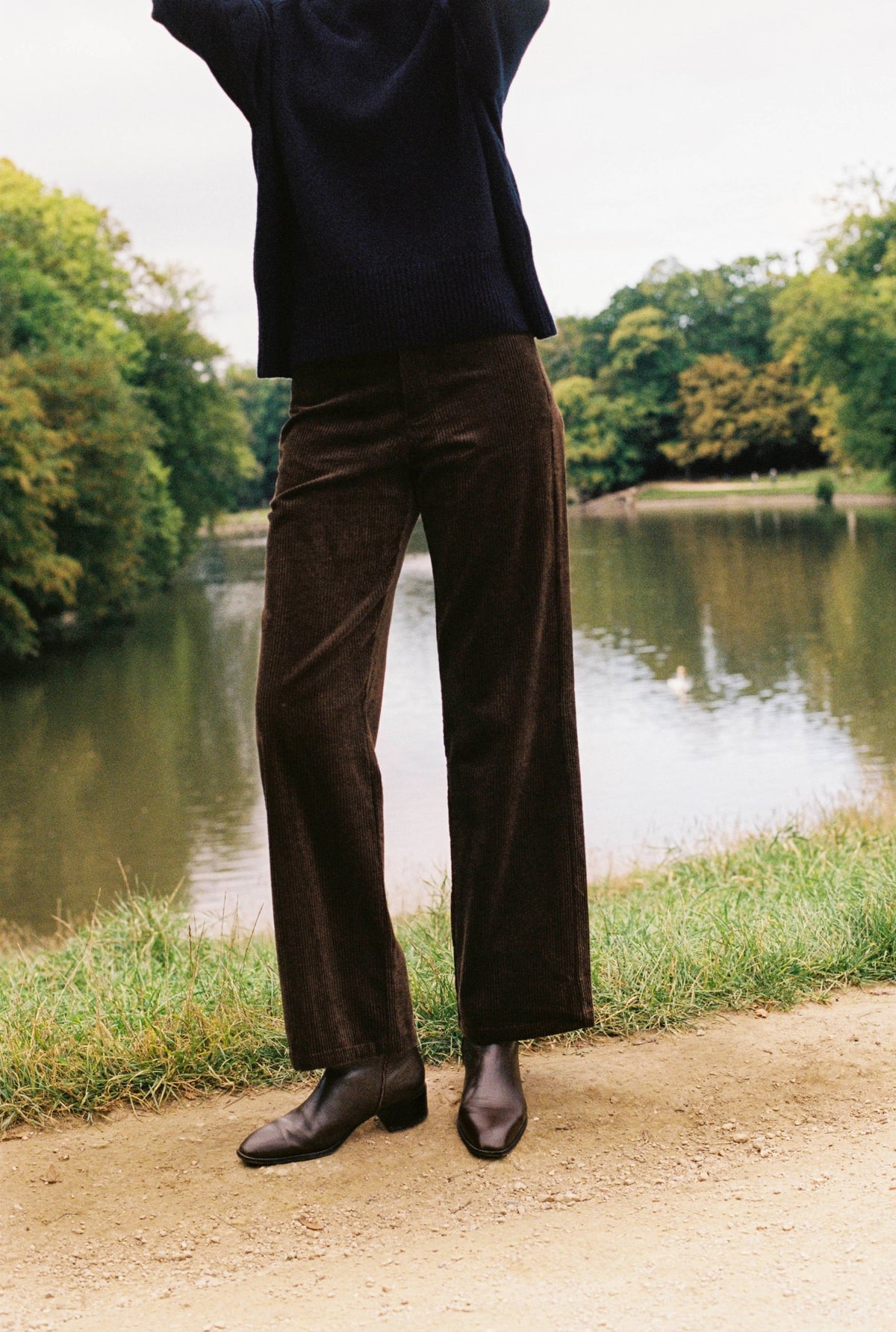 Mardi Editions, The Great Escape, pantalon Sarah en velours marron