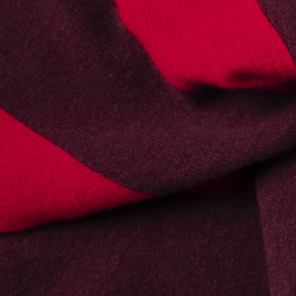 Détail maille rayée bordeaux et rouge, Bandana Mardi