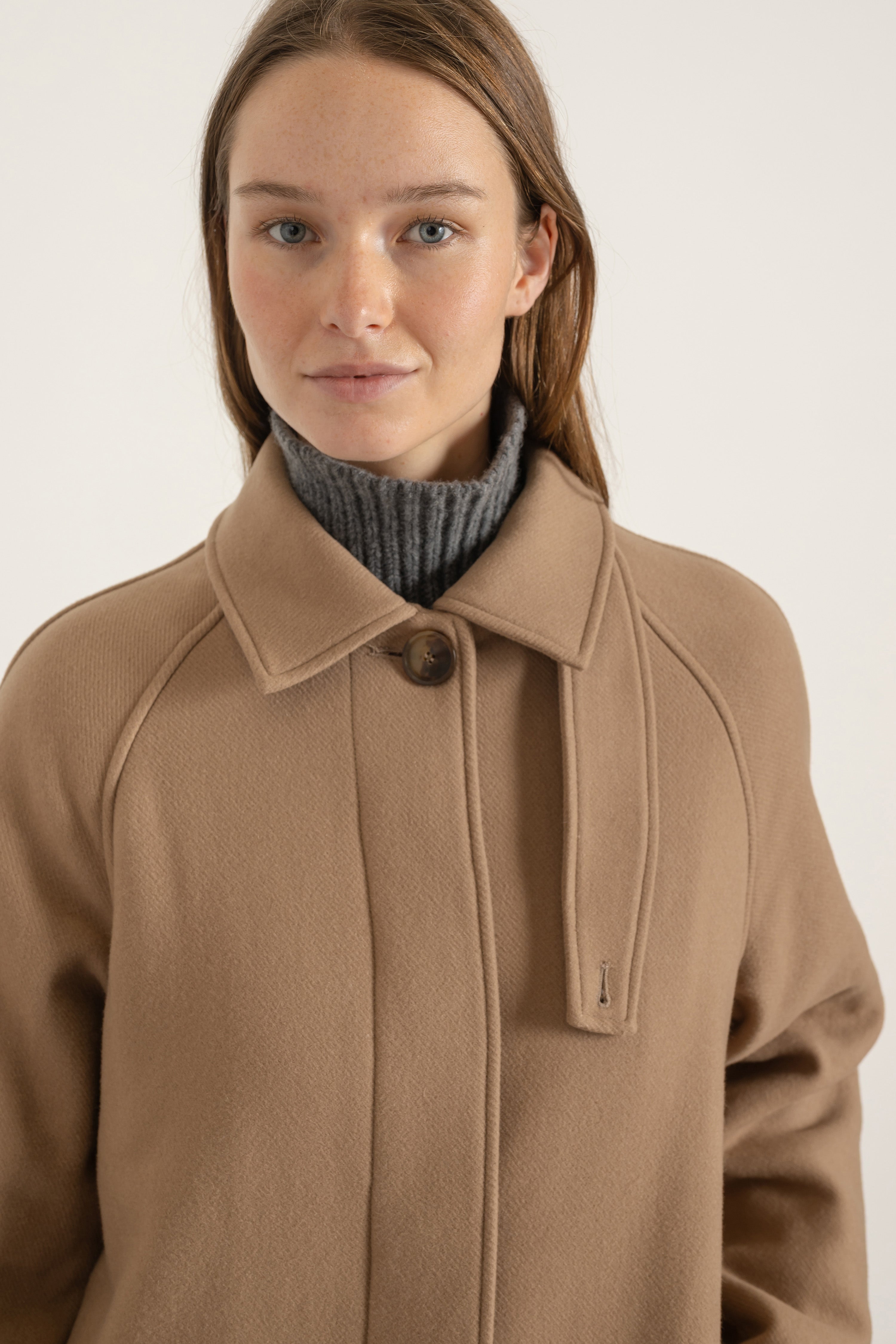 Manteau Paula en laine et cachemire camel | Mardi Editions