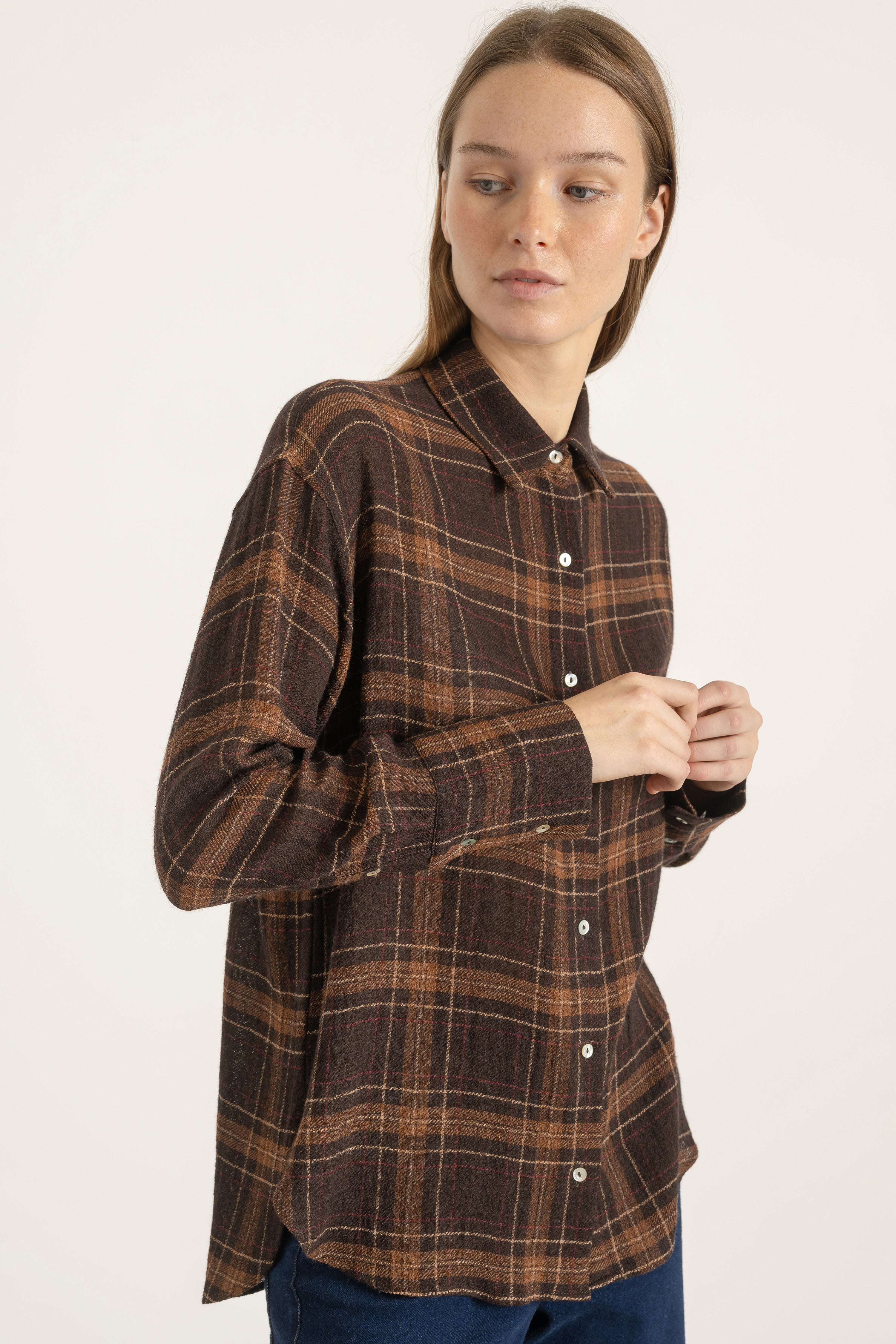 Chemise Victoria en viscose et laine tartan marron | Mardi Editions